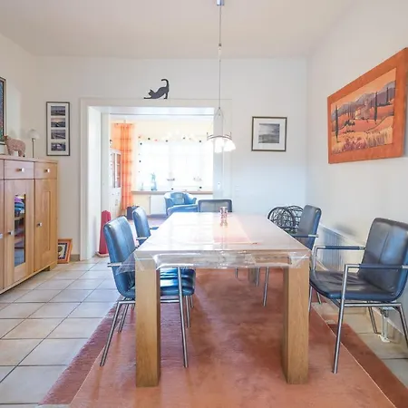 Сasa de vacaciones Villa-husum *